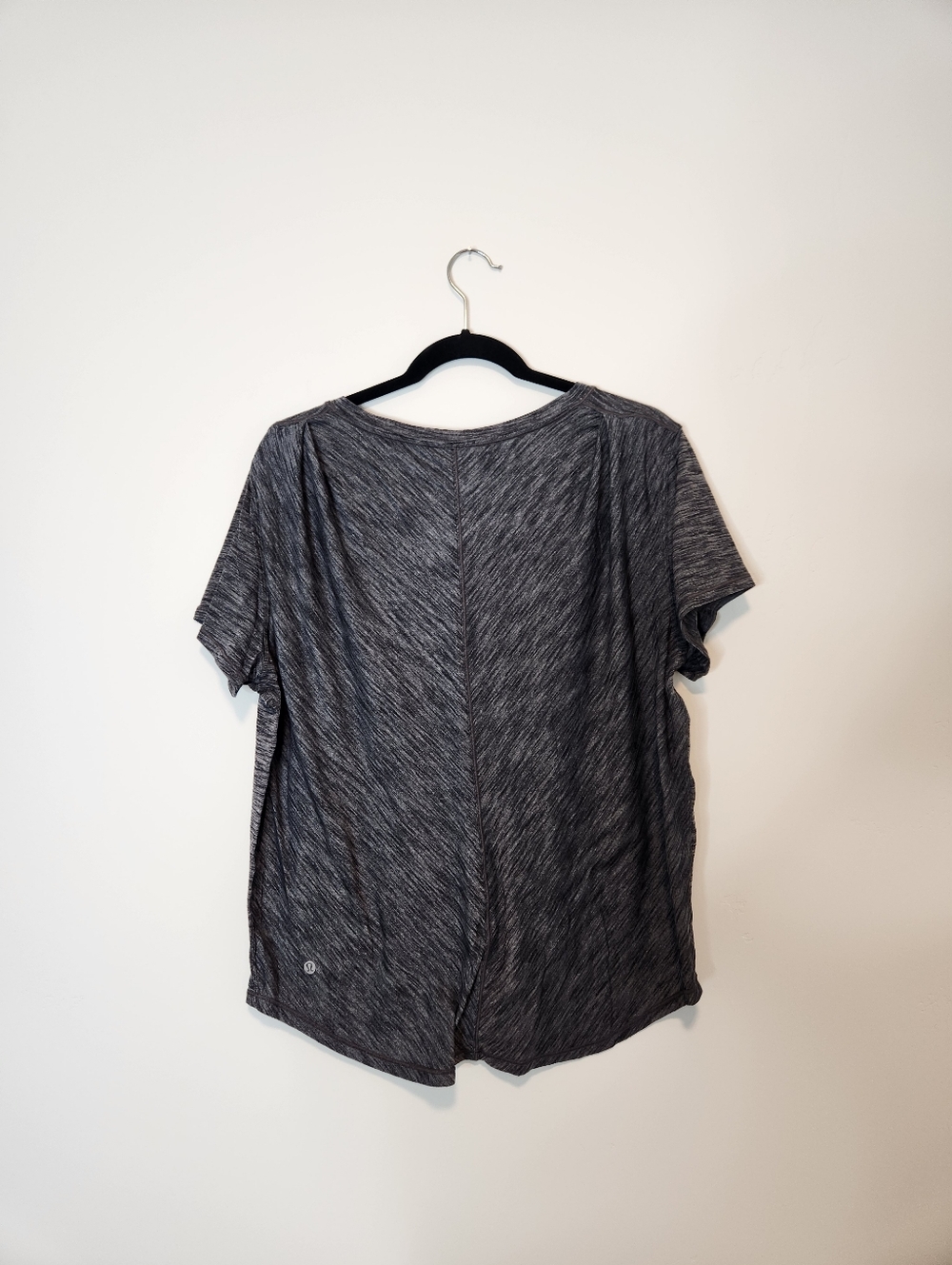Lululemon Meant To Move Tee In Heathered Black Size 12 - Picture 3 of 5